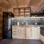 Tatra Wood House Boutique